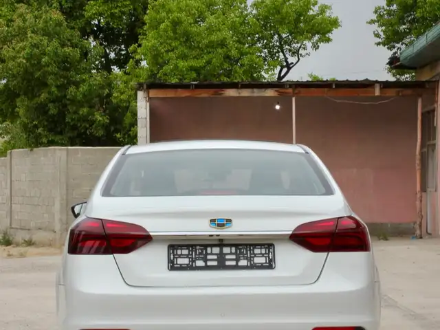 Geely Emgrand 2020