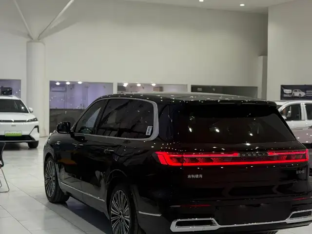 Geely Galaxy М9 2026