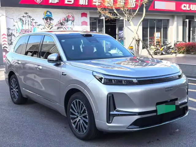 Geely Galaxy М9 2025