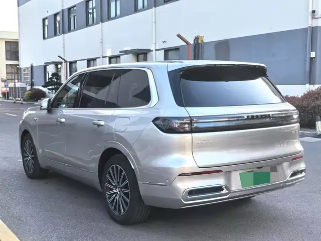 Geely Galaxy М9 2025