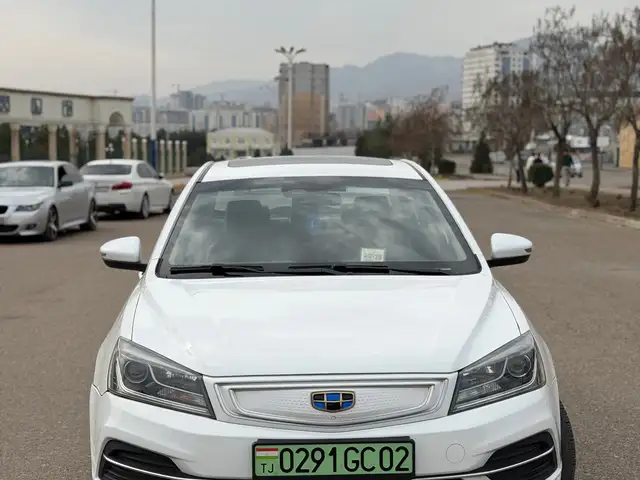 Geely Emgrand 2020