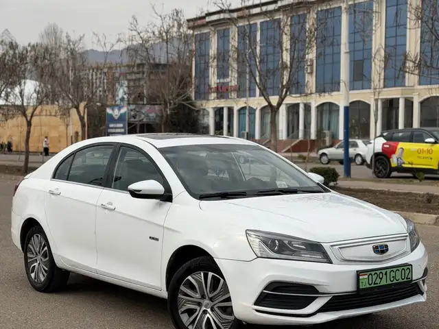 Geely Emgrand 2020