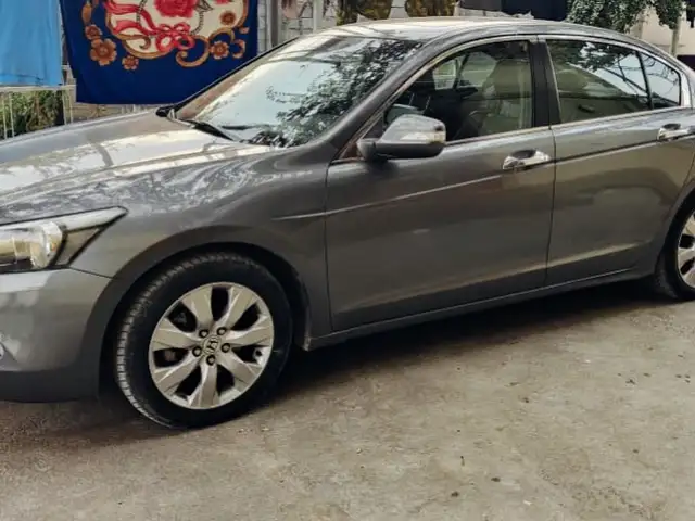 Honda Accord 2010