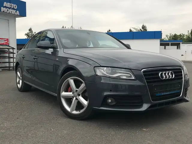 Audi A4 2011