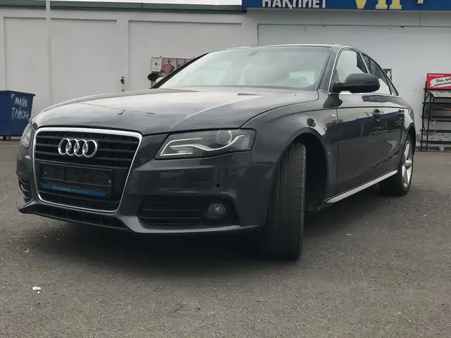 Audi A4 2011