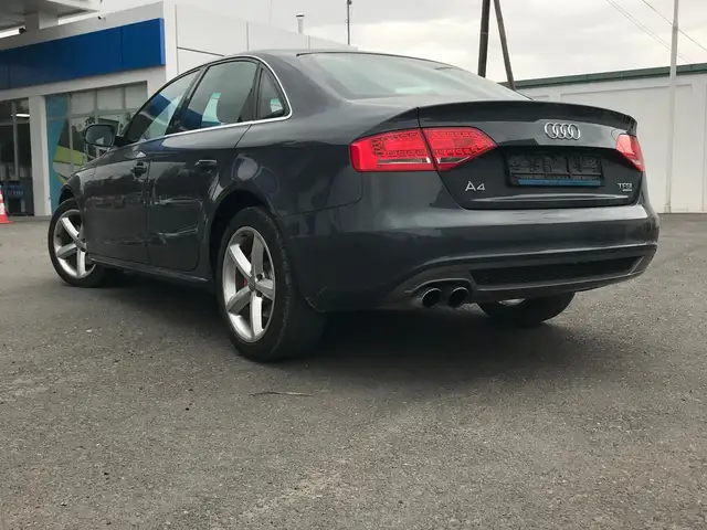 Audi A4 2011