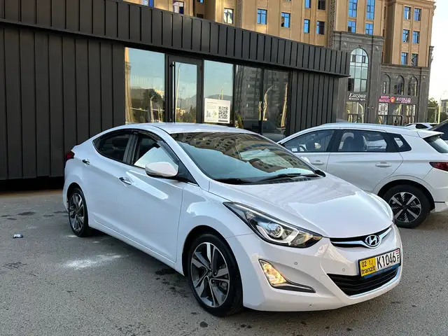 Hyundai Avante 2014