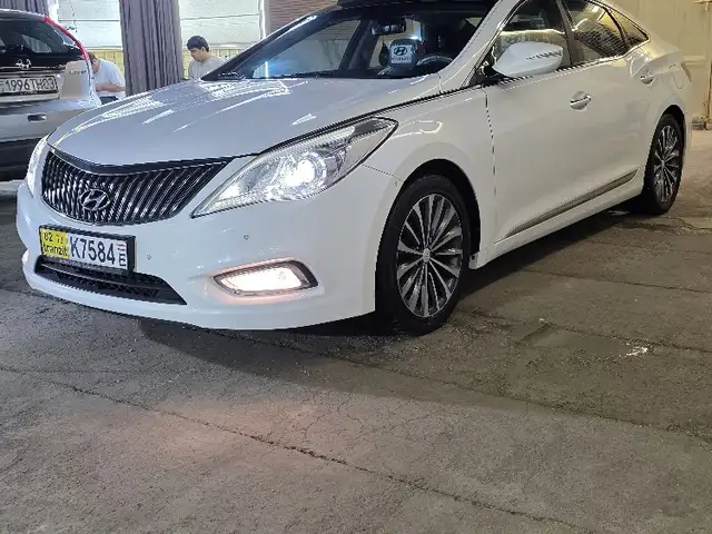 Hyundai Grandeur 2014