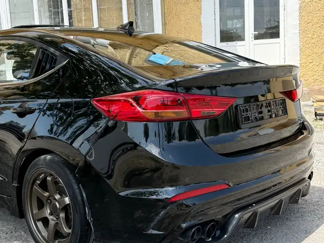 Hyundai Avante 2016