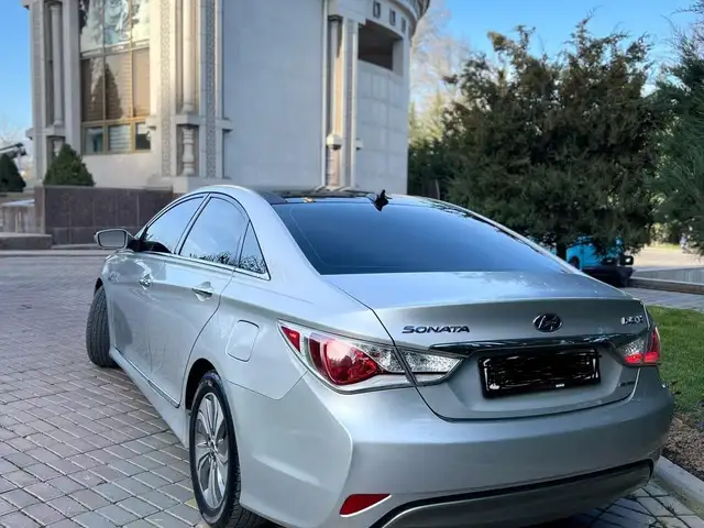 Hyundai Sonata 2015