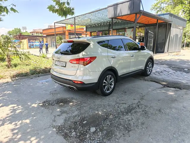 Hyundai Santa Fe 2014