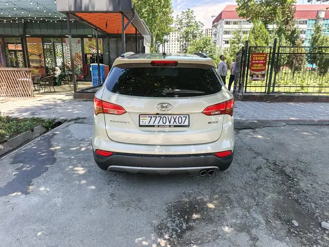 Hyundai Santa Fe 2014