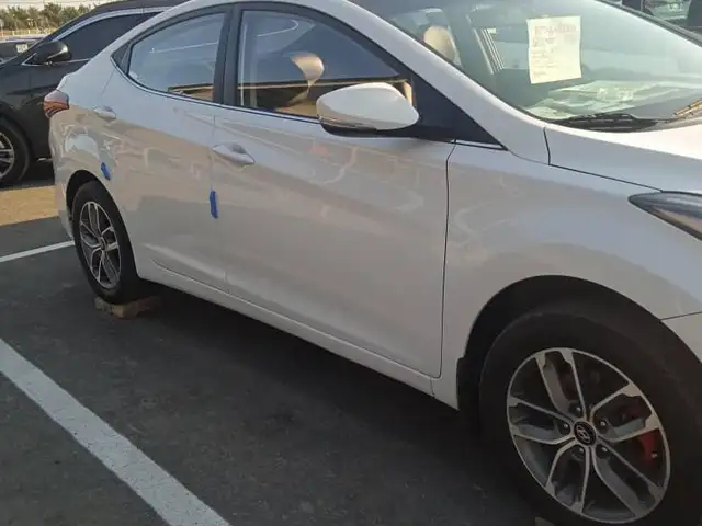 Hyundai Avante 2014