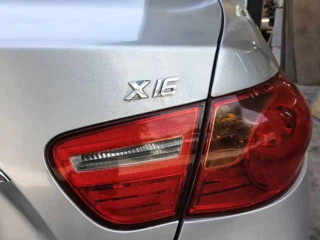 Hyundai Avante 2010