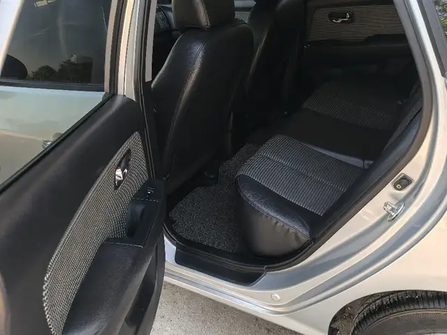Hyundai Avante 2010