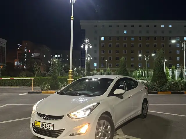 Hyundai Avante 2014