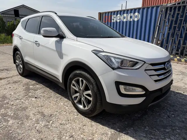 Hyundai Santa Fe 2014