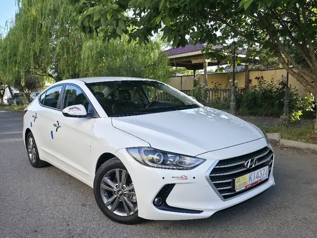 Hyundai Avante 2015