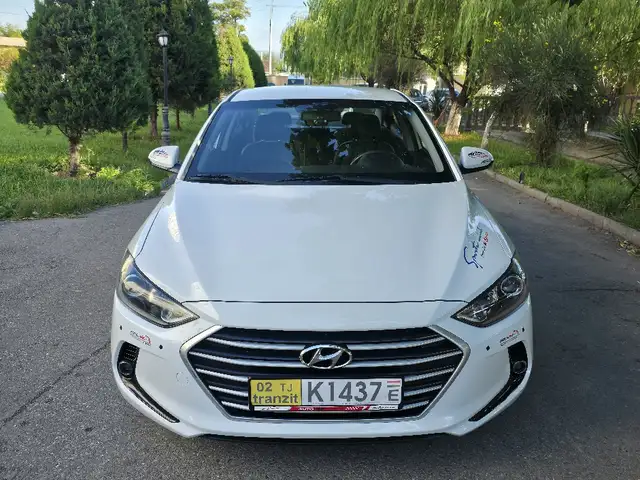 Hyundai Avante 2015