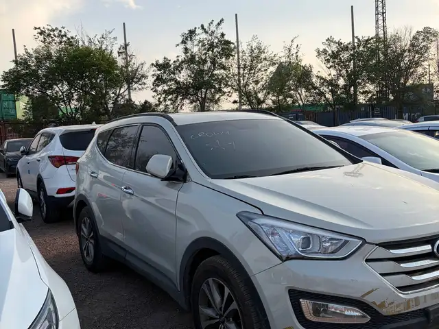 Hyundai Santa Fe 2014