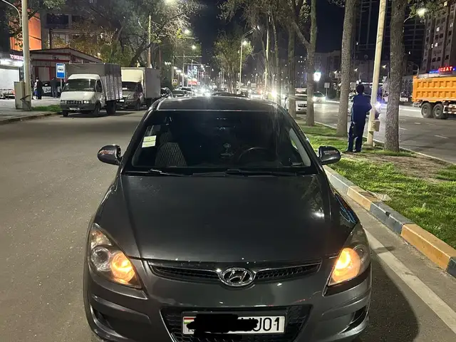 Hyundai i30 2010