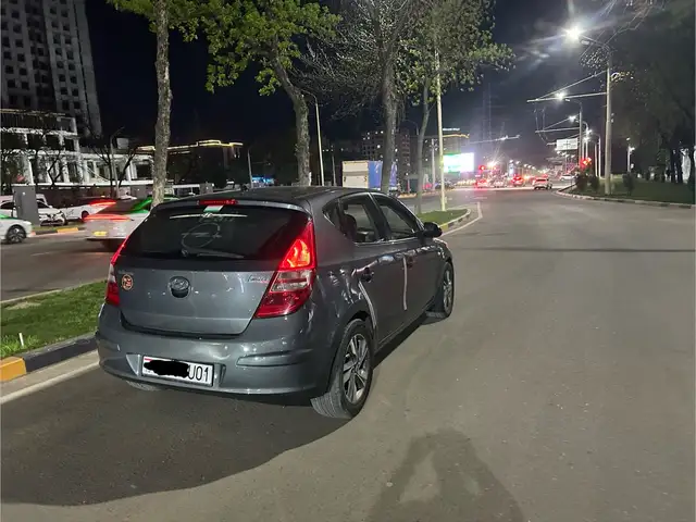 Hyundai i30 2010