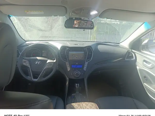 Hyundai Santa Fe 2014