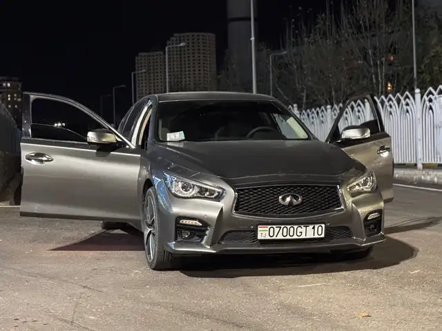 Infiniti Q 2015