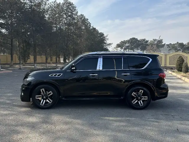 Infiniti QX 2010