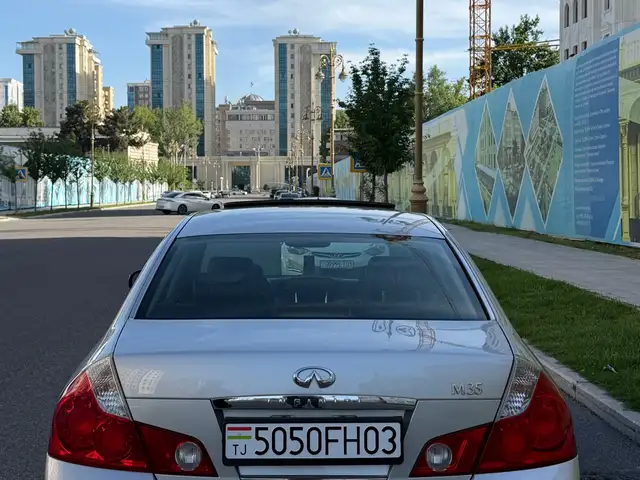 Infiniti M 2007