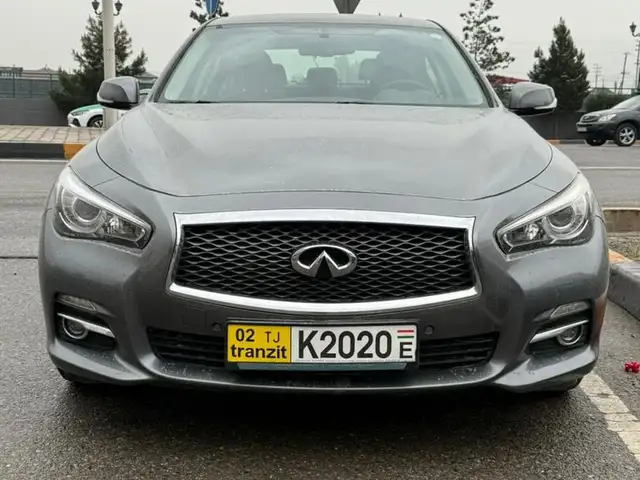 Infiniti Q 2014