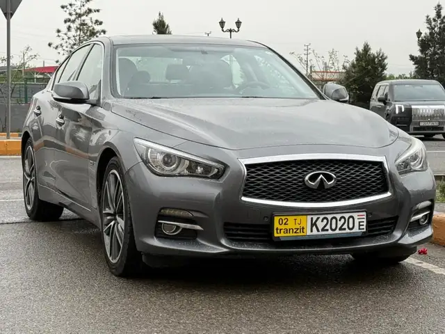 Infiniti Q 2014