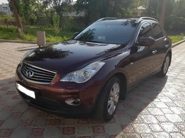 Infiniti EX 2012