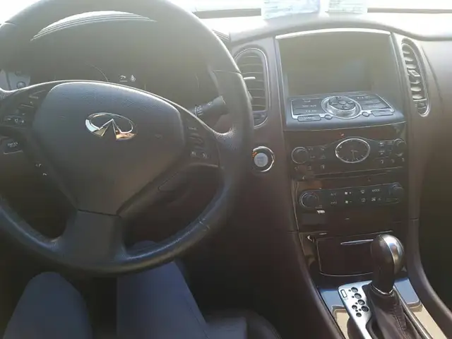 Infiniti EX 2012