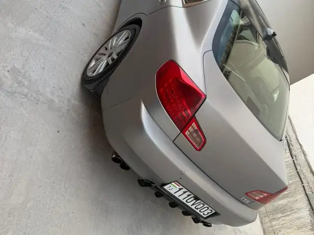 Infiniti G 2003