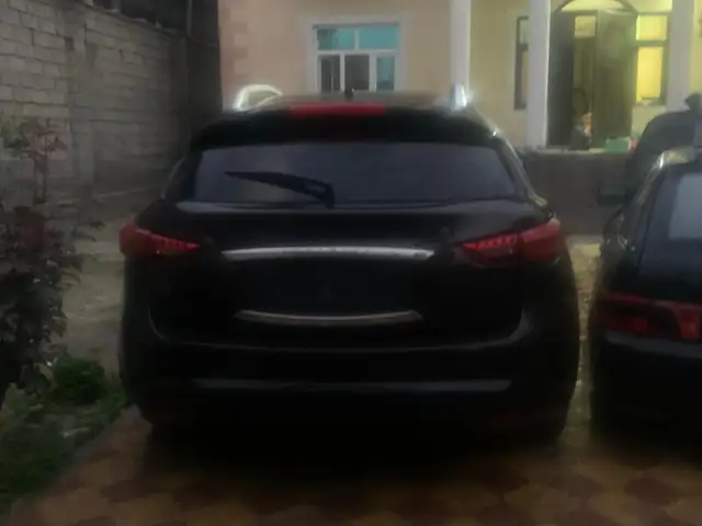 Infiniti FX 2012