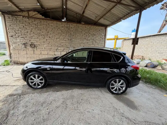 Infiniti EX 2013