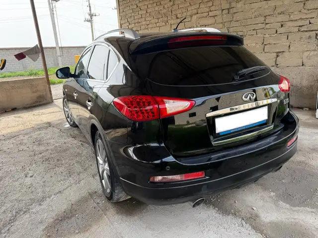 Infiniti EX 2013