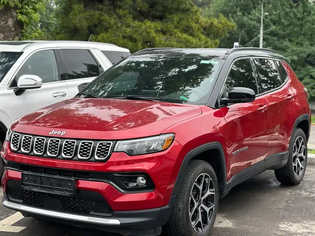 Jeep Compass 2025