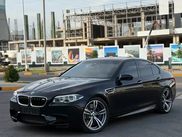 BMW M5 2015