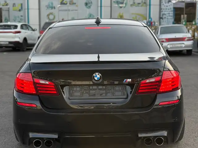 BMW M5 2015