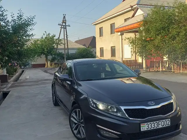 Kia K5 2010