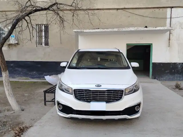 Kia Carnival 2016