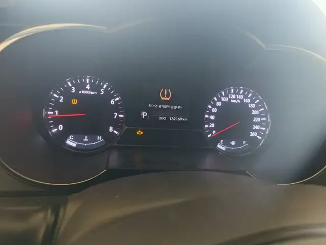 Kia K5 2011