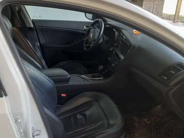 Kia K5 2010
