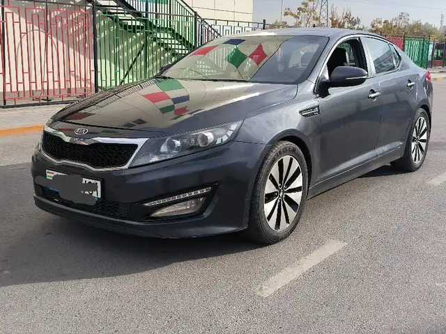 Kia K5 2010