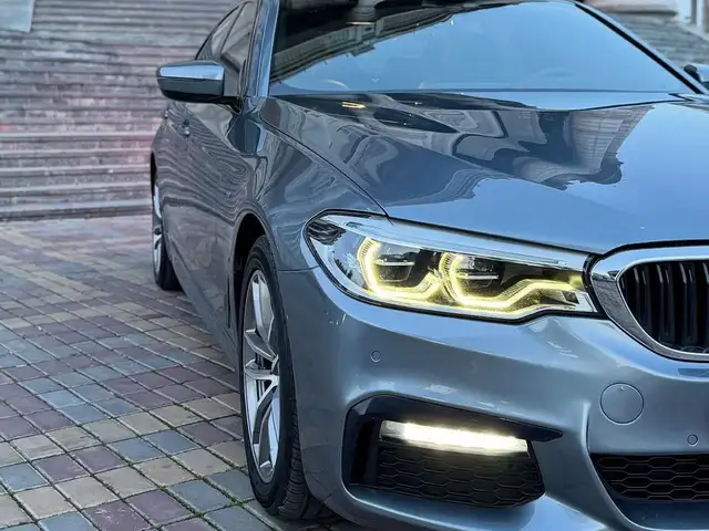 BMW 5 2017