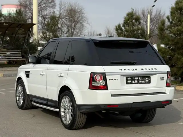 Land Rover Range Rover Sport 2013