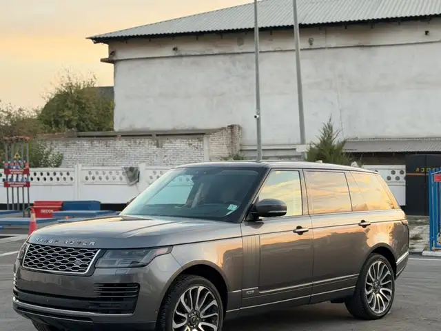 Land Rover Vogue 2018