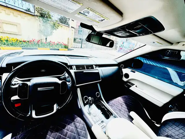 Land Rover Range Rover Sport 2015